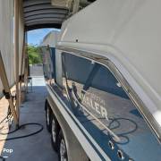 2017 Boston Whaler 330 Outrage, $ 285,000.00