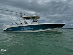 2017 Boston Whaler 330 Outrage, $ 285,000.00