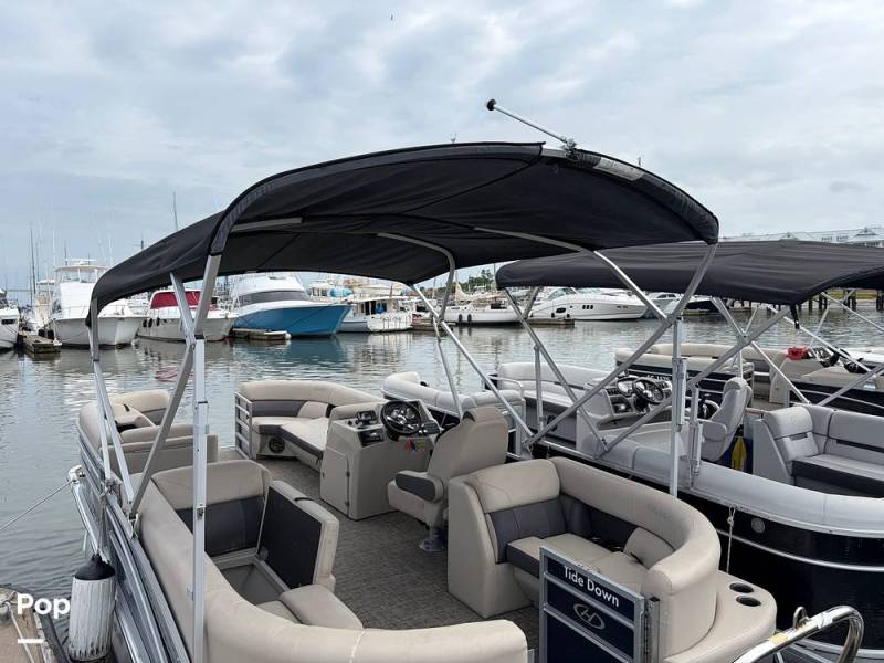 2023 Harris 230 CR, $ 32,000.00