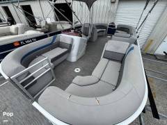 2023 Bennington SX22, $ 20,400.00