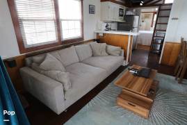 2010 Catamaran Cruisers Aqua Lodge 42, $ 125,000.00