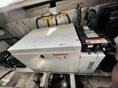 2005 Rinker 320 Fiesta Vee, $ 52,000.00