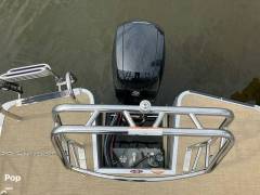 2024 Harris HCX23, $ 36,600.00