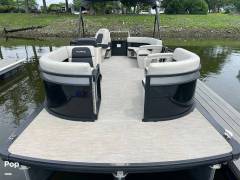 2024 Harris Seabreeze 230, $ 35,648.00
