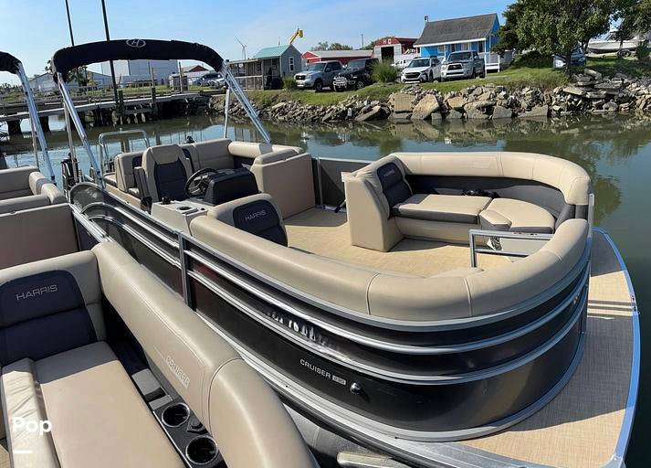 2024 Harris HCX23, $ 29,900.00