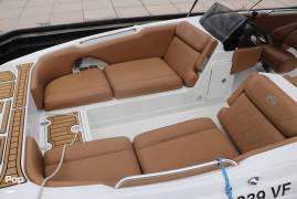 2023 Crownline E225 XS, $ 35,000.00
