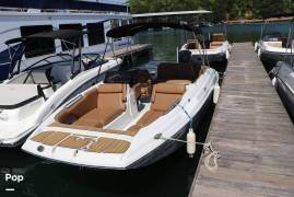 2023 Crownline E225 XS, $ 35,000.00