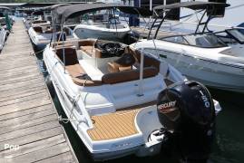 2023 Crownline E225 XS, $ 35,000.00