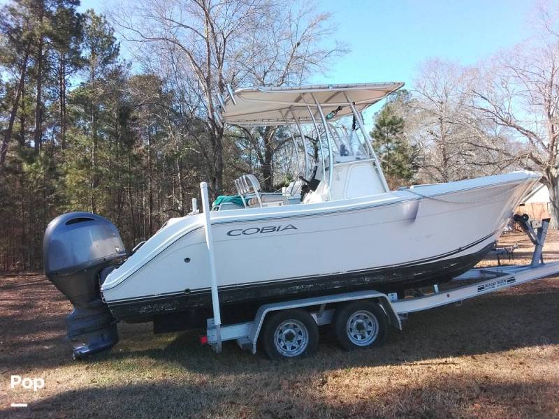 2015 Cobia 217 CC, $ 20,000.00