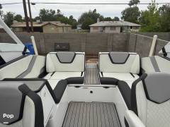 2023 Yamaha 252SD, $ 82,800.00