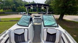 2022 Monterey Elite Series 258 SS, $ 79,950.00