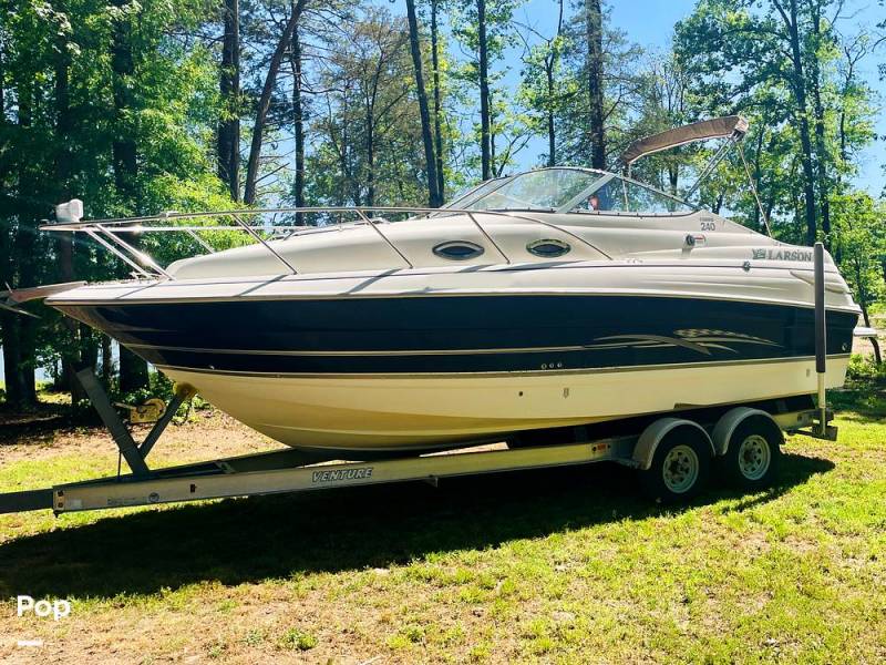 2008 Larson Cabrio 240, $ 25,000.00