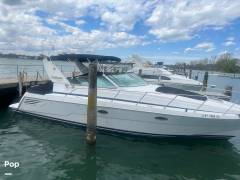 1999 Carver Trojan 400 Express, $ 41,000.00