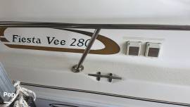 1999 Rinker Fiesta Vee 280, $ 17,999.00