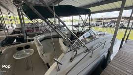 1999 Rinker Fiesta Vee 280, $ 17,999.00