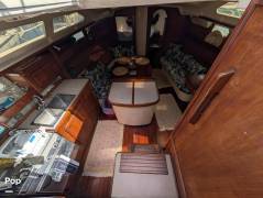 1993 Hunter 36, $ 56,000.00