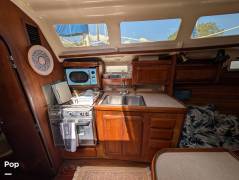 1993 Hunter 36, $ 56,000.00