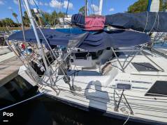 1993 Hunter 36, $ 56,000.00