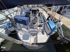 1993 Hunter 36, $ 56,000.00