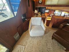 1987 Harbor Master 520, $ 125,000.00