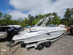 2022 Crownline E255 XS, $ 51,999.00