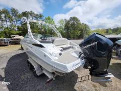 2022 Crownline E255 XS, $ 51,999.00