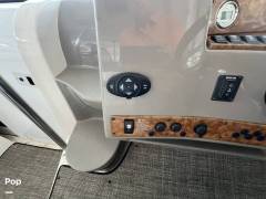 2008 Rinker 370, $ 129,900.00