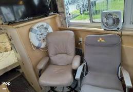 1998 Carver 325 Aft Cabin, $ 29,900.00
