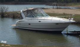 2004 Cruisers Yachts 320 Express, $ 53,999.00