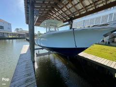 2016 Sea Hunt Gamefish 30, $ 130,000.00