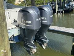 2016 Sea Hunt Gamefish 30, $ 130,000.00