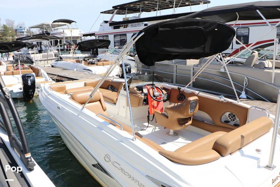 2023 Crownline E225 XS, $ 35,000.00