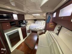 2011 Boston Whaler 345 Conquest Open, $ 252,500.00