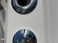2011 Boston Whaler 345 Conquest Open, $ 252,500.00