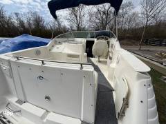 1999 Rinker Fiesta Vee 270, $ 24,900.00