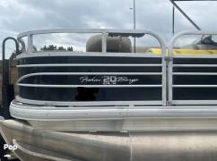 2023 Sun Tracker Fishin' Barge 20 DLX, $ 28,500.00