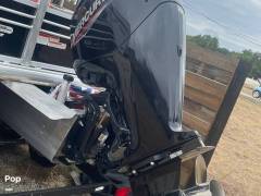 2023 Sun Tracker Fishin' Barge 20 DLX, $ 28,500.00