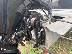 2023 Sun Tracker Fishin' Barge 20 DLX, $ 28,500.00