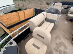 2023 Sun Tracker Fishin' Barge 20 DLX, $ 28,500.00
