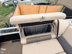 2023 Sun Tracker Fishin' Barge 20 DLX, $ 28,500.00