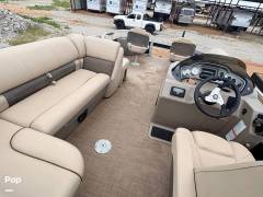 2023 Sun Tracker Fishin' Barge 20 DLX, $ 28,500.00