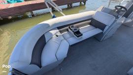2022 Harris Cruiser 230, $ 34,999.00