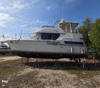 1993 Carver 350 Aft Cabin, $ 39,900.00