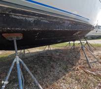 1993 Carver 350 Aft Cabin, $ 39,900.00