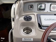 2010 Chaparral 270 Signature, $ 39,999.00