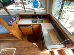 1989 Tollycraft 30 Sport Cruiser, $ 33,200.00