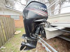 2016 Sun Tracker 22 DLX Party Barge, $ 14,900.00
