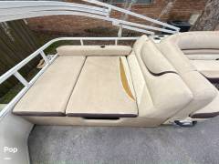2016 Sun Tracker 22 DLX Party Barge, $ 14,900.00