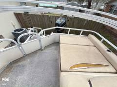 2016 Sun Tracker 22 DLX Party Barge, $ 14,900.00