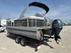 2023 Godfrey Pontoon Sweetwater 2186C, $ 44,950.00